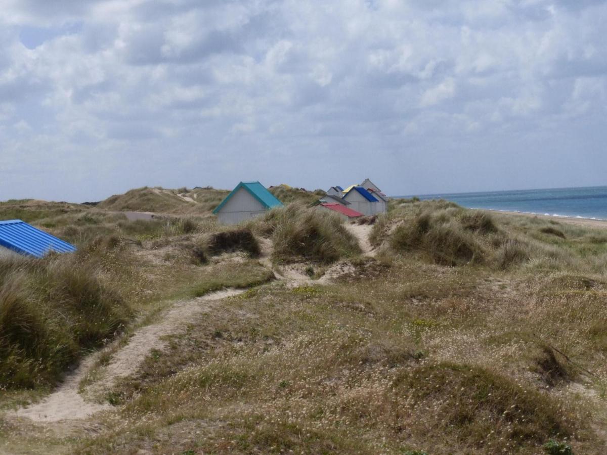 Holiday Home In The Dunes Of Barneville-Carteret Exterior photo